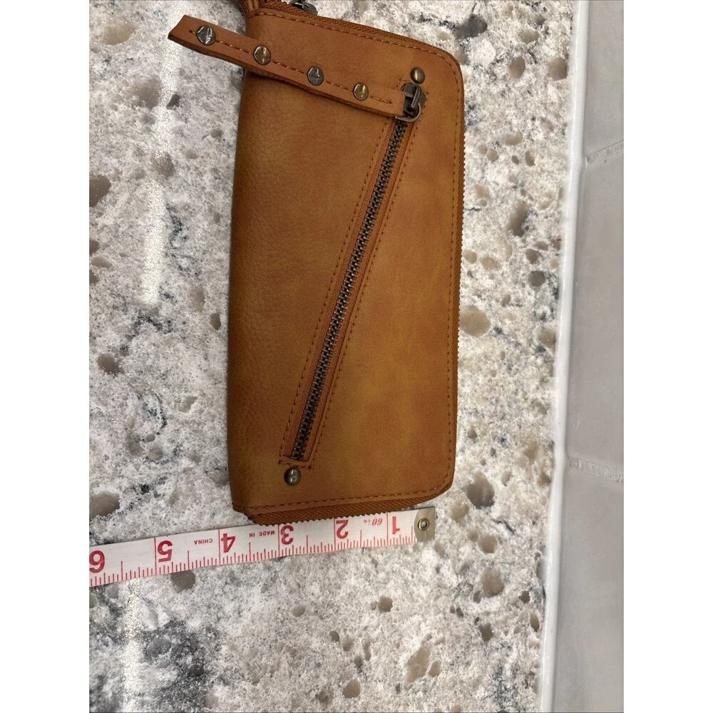 Free‎ People Vegan Leather Brown Wallet Wristlet